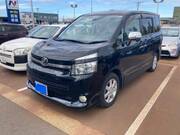 2009 TOYOTA VOXY