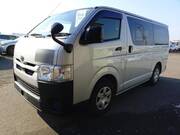 2020 TOYOTA HIACE VAN DX