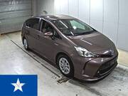 2015 TOYOTA PRIUS ALPHA G