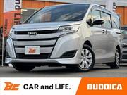 2017 TOYOTA NOAH