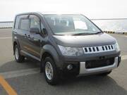2018 MITSUBISHI DELICA D5