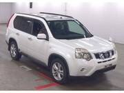 2010 NISSAN X-TRAIL