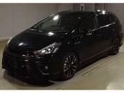 2019 TOYOTA PRIUS ALPHA