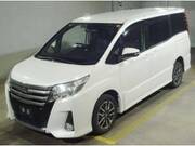2014 TOYOTA NOAH