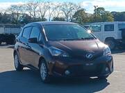 2015 TOYOTA VITZ F
