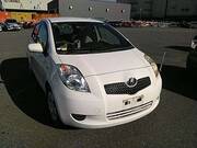 2006 TOYOTA VITZ U