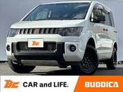 2015 MITSUBISHI DELICA D5