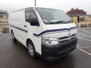 2013 TOYOTA HIACE VAN