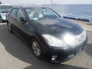 2010 TOYOTA CROWN ROYAL SALOON