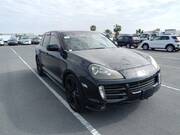 2010 PORSCHE CAYENNE