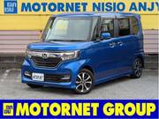 2017 HONDA N-BOX CUSTOM