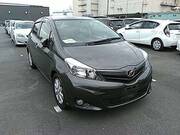 2011 TOYOTA VITZ U