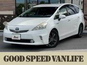 2014 TOYOTA PRIUS ALPHA