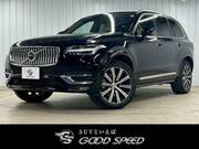2022 VOLVO XC90