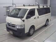 2020 TOYOTA HIACE VAN DX