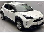 2022 TOYOTA YARIS CROSS