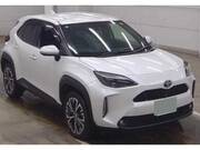 2022 TOYOTA YARIS CROSS