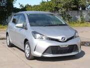 2015 TOYOTA VITZ F