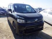 2013 TOYOTA VOXY X L EDITION