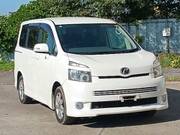 2009 TOYOTA VOXY Z
