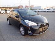 2017 TOYOTA VITZ