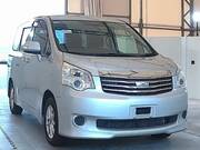 2012 TOYOTA NOAH X