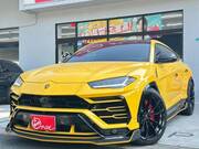 2019 LAMBORGHINI URUS (Left Hand Drive)