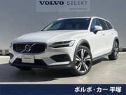 2021 VOLVO V60