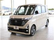 2025 NISSAN ROOX