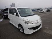 2014 MITSUBISHI DELICA D2