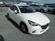 2016 MAZDA DEMIO