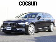 2019 VOLVO V90