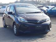 2015 TOYOTA VITZ