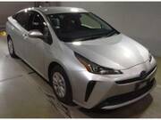 2020 TOYOTA PRIUS
