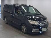 2011 NISSAN SERENA RIDER