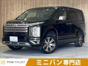 2020 MITSUBISHI DELICA D5