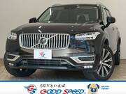 2022 VOLVO XC90
