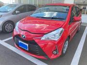 2017 TOYOTA VITZ