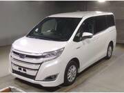 2018 TOYOTA NOAH