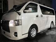 2015 TOYOTA HIACE VAN