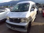 2000 DAIHATSU ATRAI 7