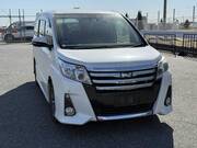 2016 TOYOTA NOAH