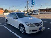 2009 TOYOTA CROWN ROYAL SALOON