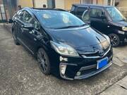 2013 TOYOTA PRIUS PHV