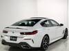 BMW 8 SERIES