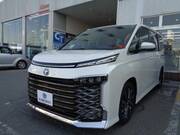 2025 TOYOTA VOXY