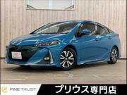 2017 TOYOTA PRIUS PHV