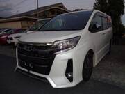 2020 TOYOTA NOAH