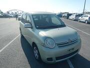 2010 TOYOTA SIENTA X LIMITED