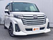 2022 TOYOTA ROOMY